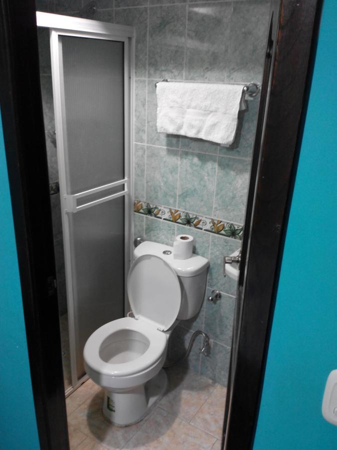 La Hotel *